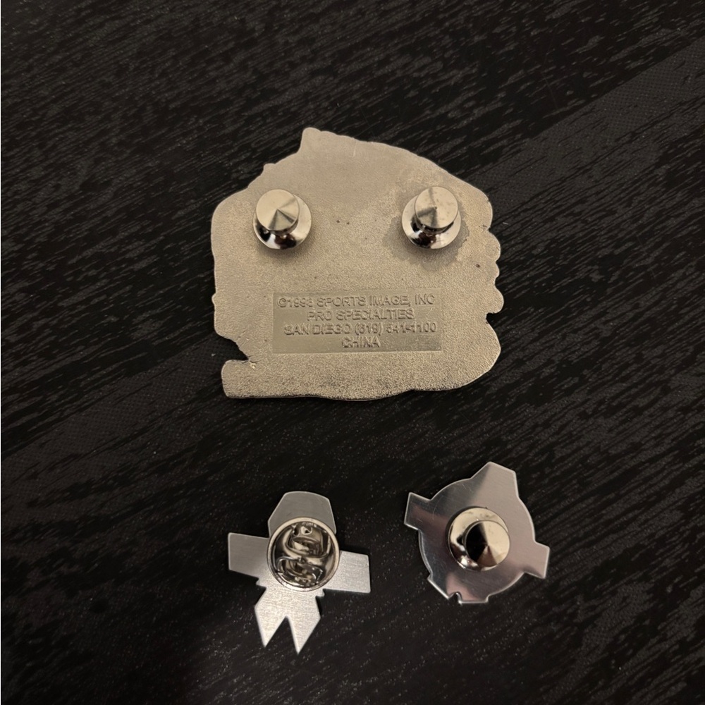 NASCAR Pins - Picture 2 of 2